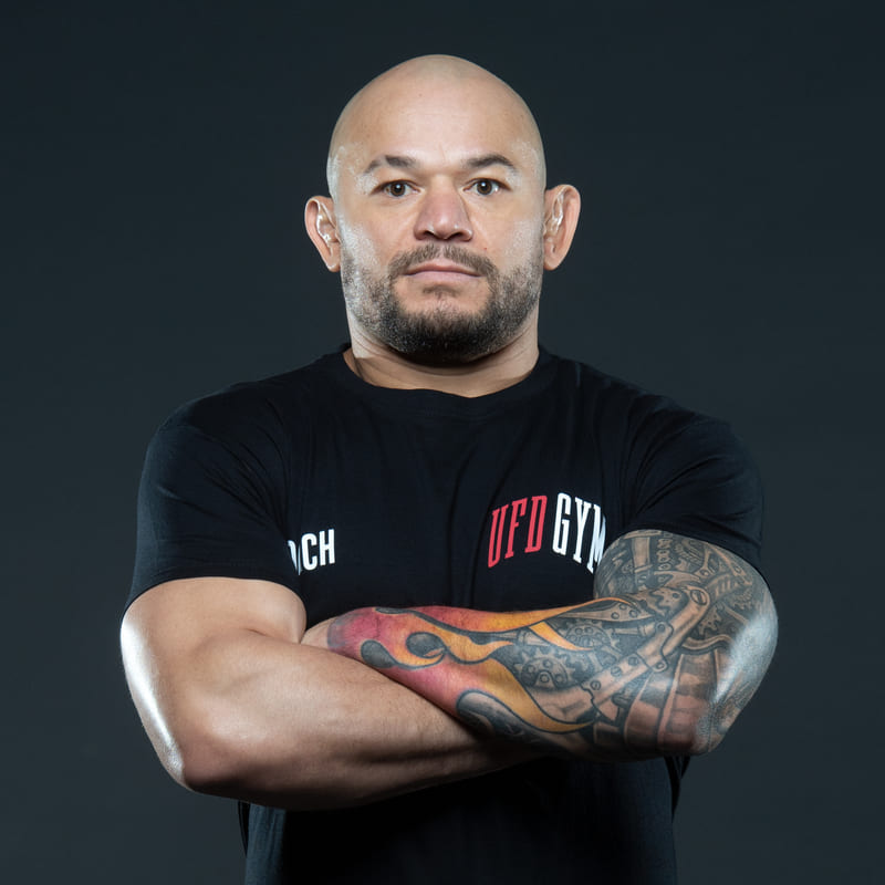 /images/trainer/ufd-trainer-gleison-tibau-2x.jpg